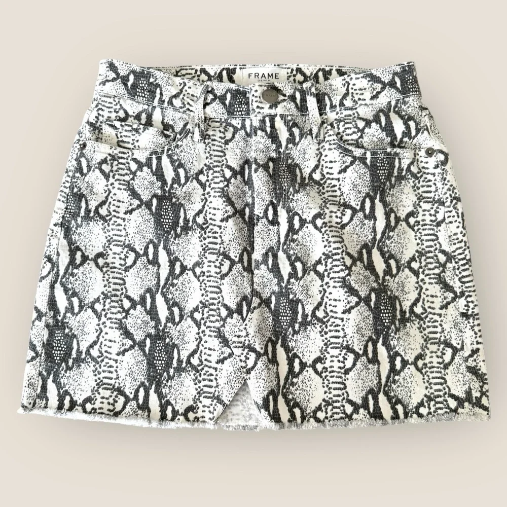FRAME | Snake Print Mini Skirt | Size 26